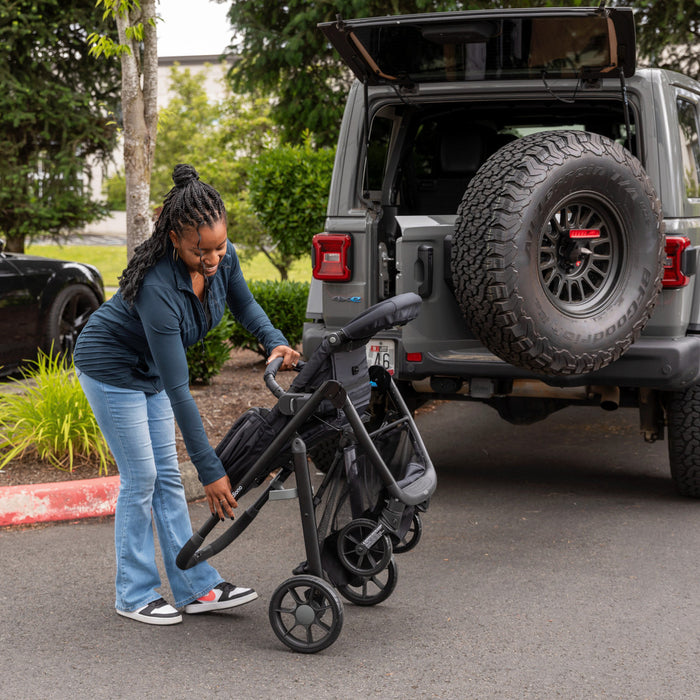 Système de voyage Quantum 4 de Diono 3-en-1 avec le siège d'auto LiteClik 30 R SafePlus pour bébé