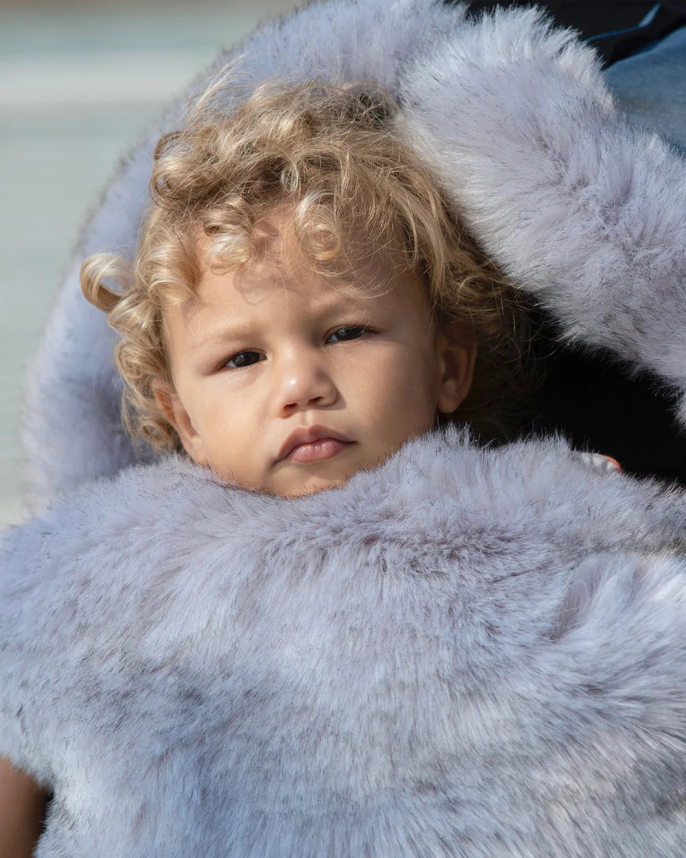 Housse de siège auto et chancelière pour poussette 7 AM en peluche Tundra et fausse fourrure - Gris foncé chiné