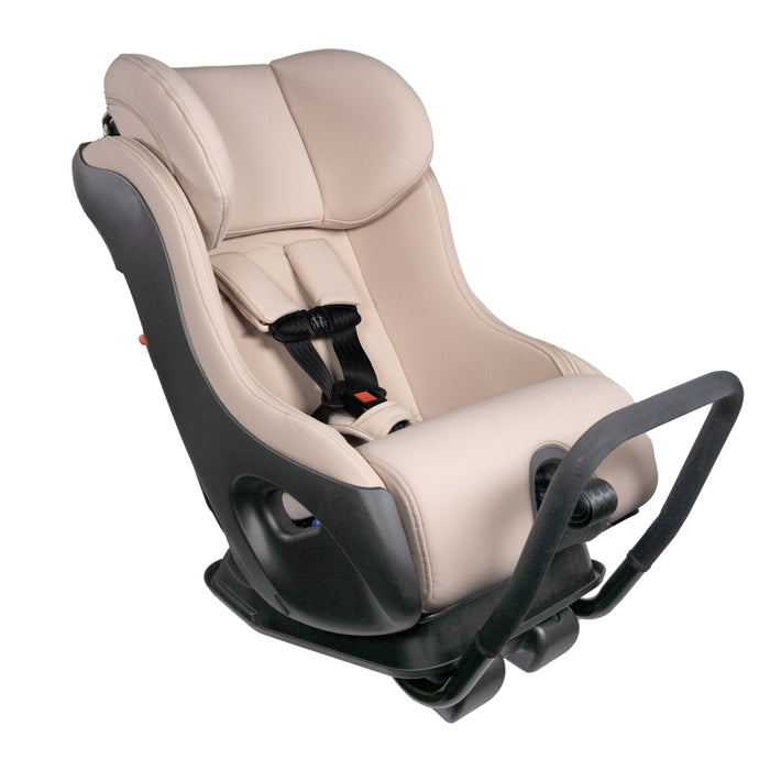 Clek Fllo Convertible Car Seat