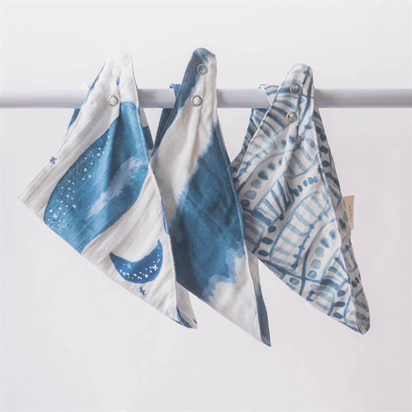 Crane - Crane Caspian Muslin Bib Set