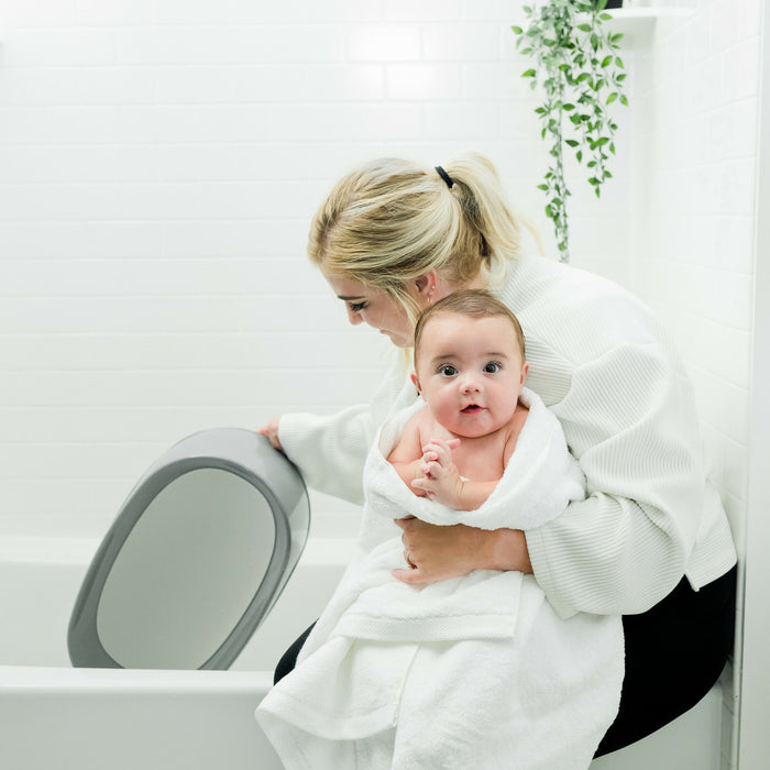 The First Years Sure Comfort™ Renewed Baby Bather – Baby Bath Support for Newborns & Infants